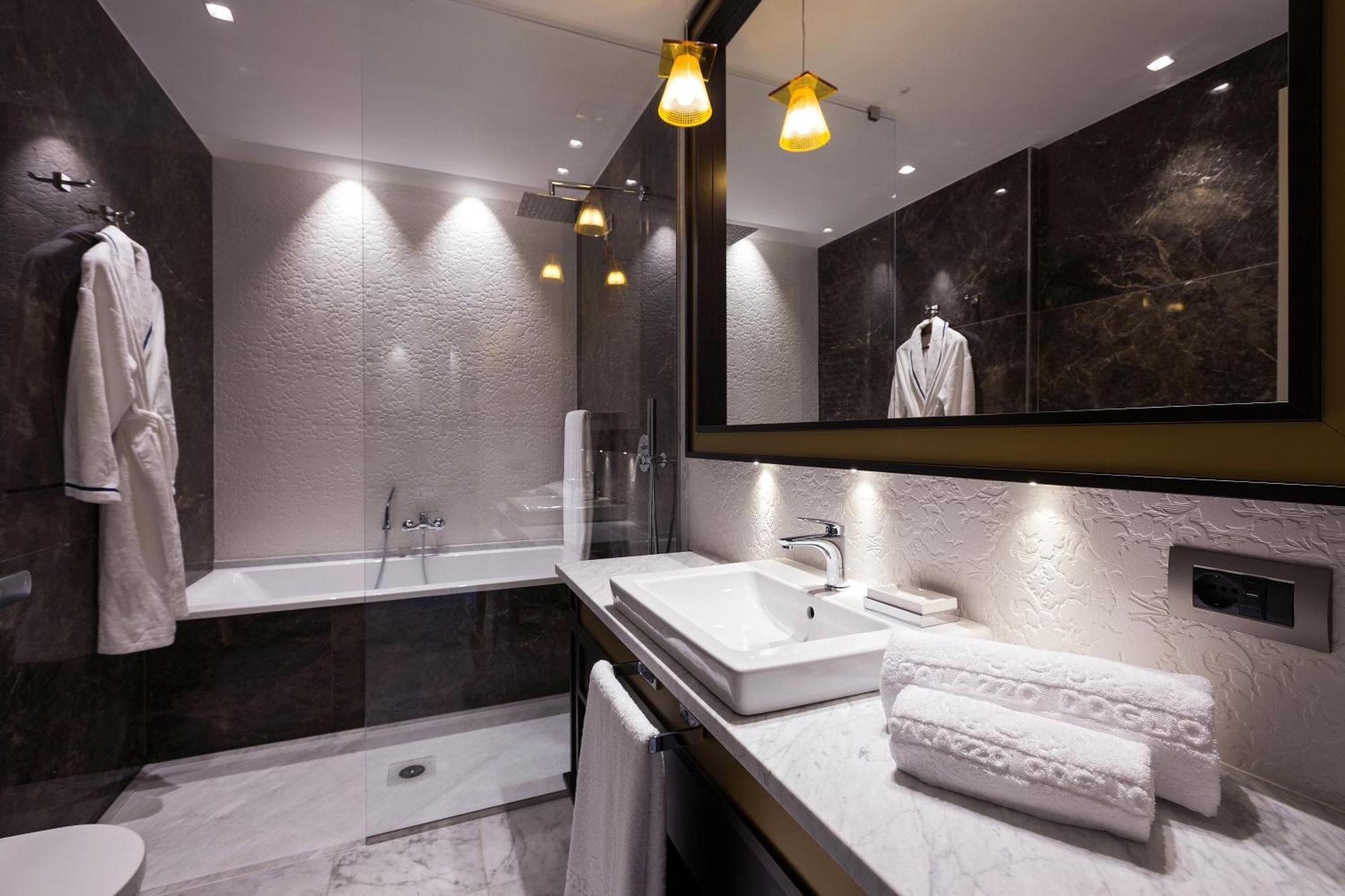 Palazzo Doglio 5*
